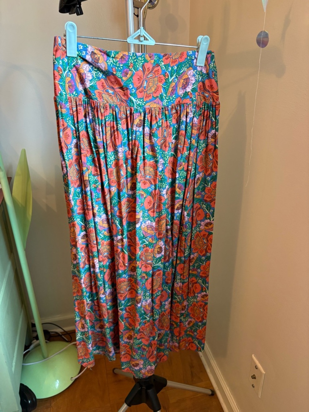 NATURAL LIFE Addie Midi Skirt Blue Marigold Floral M Medium